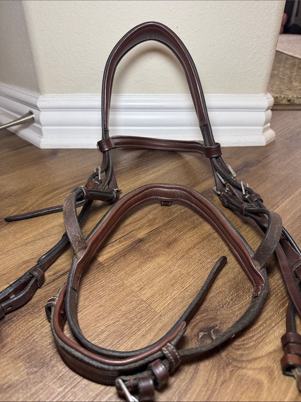 🐴 Equipe Full/Horse Bridle w/Patent Leather Accents. 🐴 - Picture 9 of 9